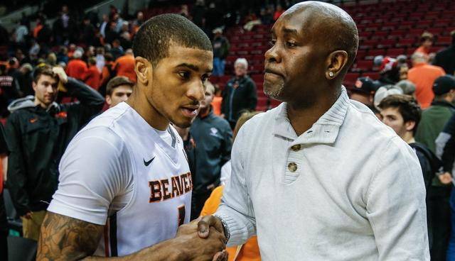 姆和罗德里 姆和罗德里