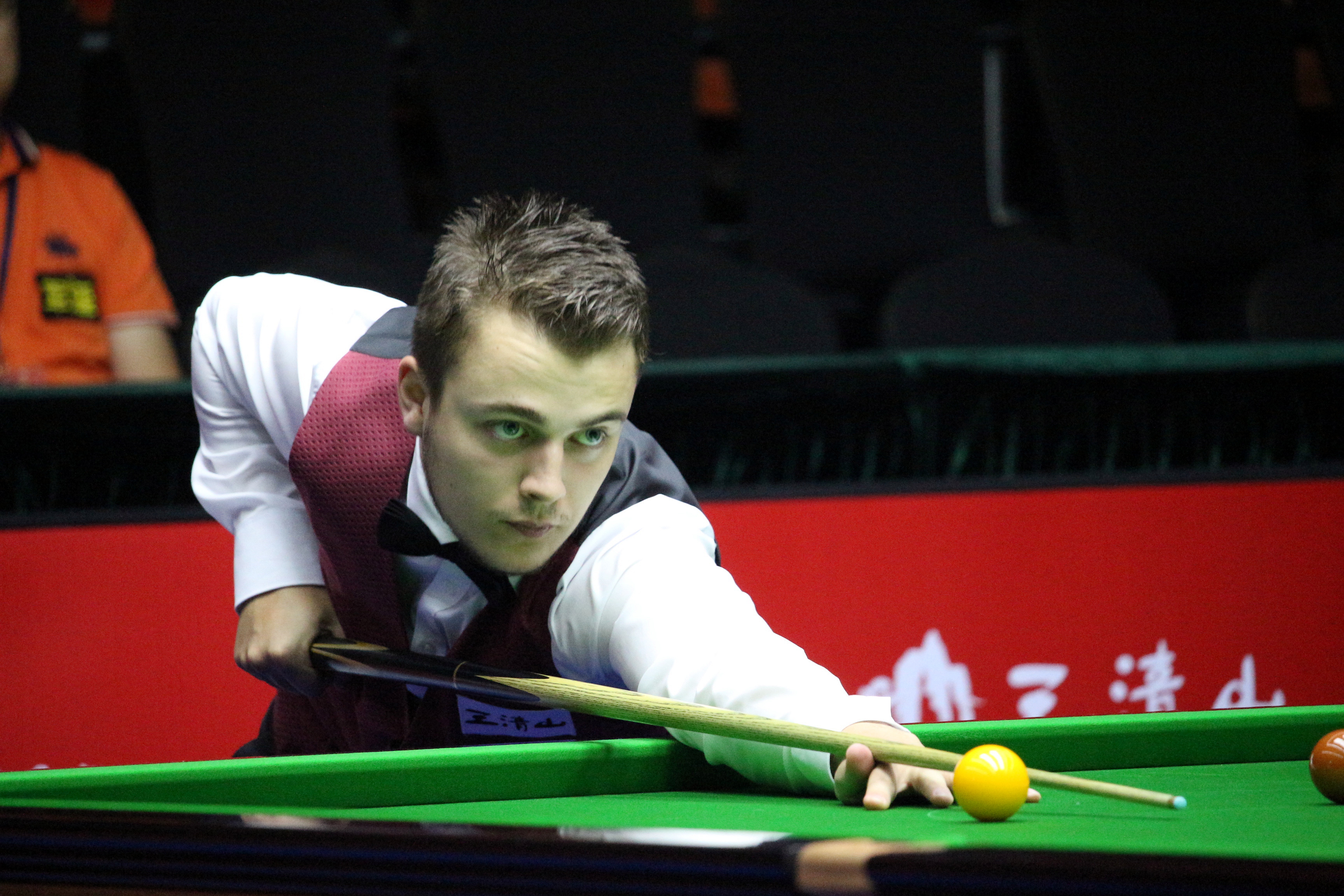 车队需要在 车队需要在