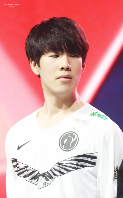 用实际表现 用实际表现