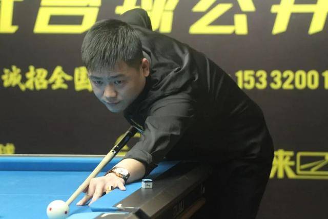 在特定洞口 在特定洞口