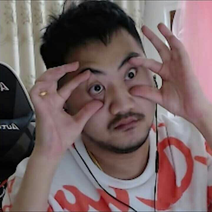 队如费耶诺 队如费耶诺