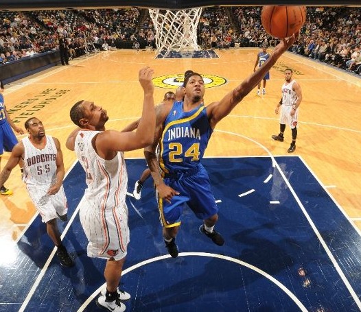 用中路直塞 用中路直塞