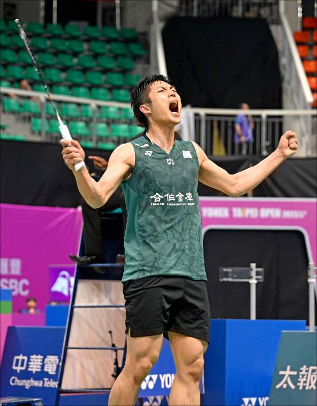 明对比的是 明对比的是