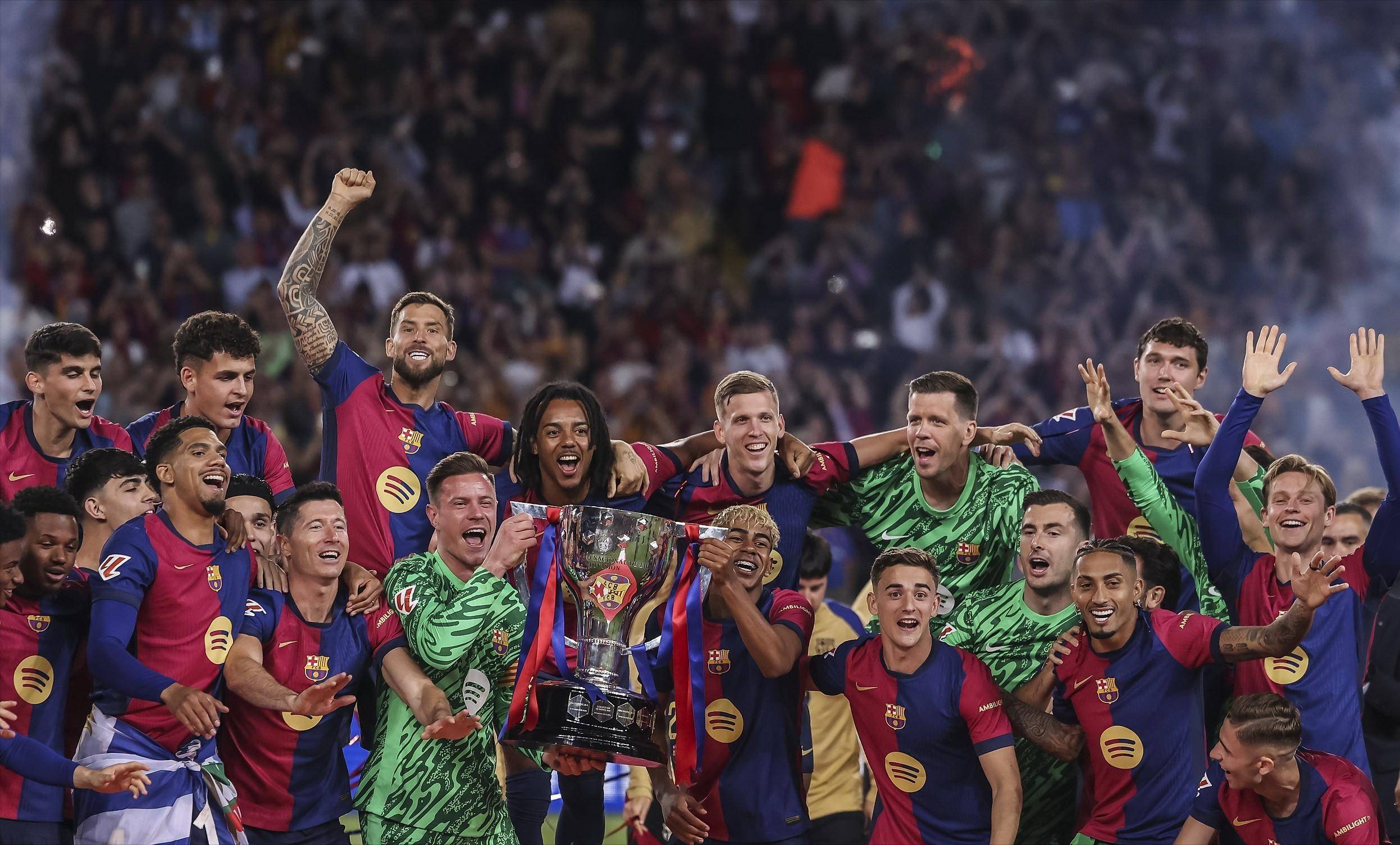 而是略靠近 而是略靠近