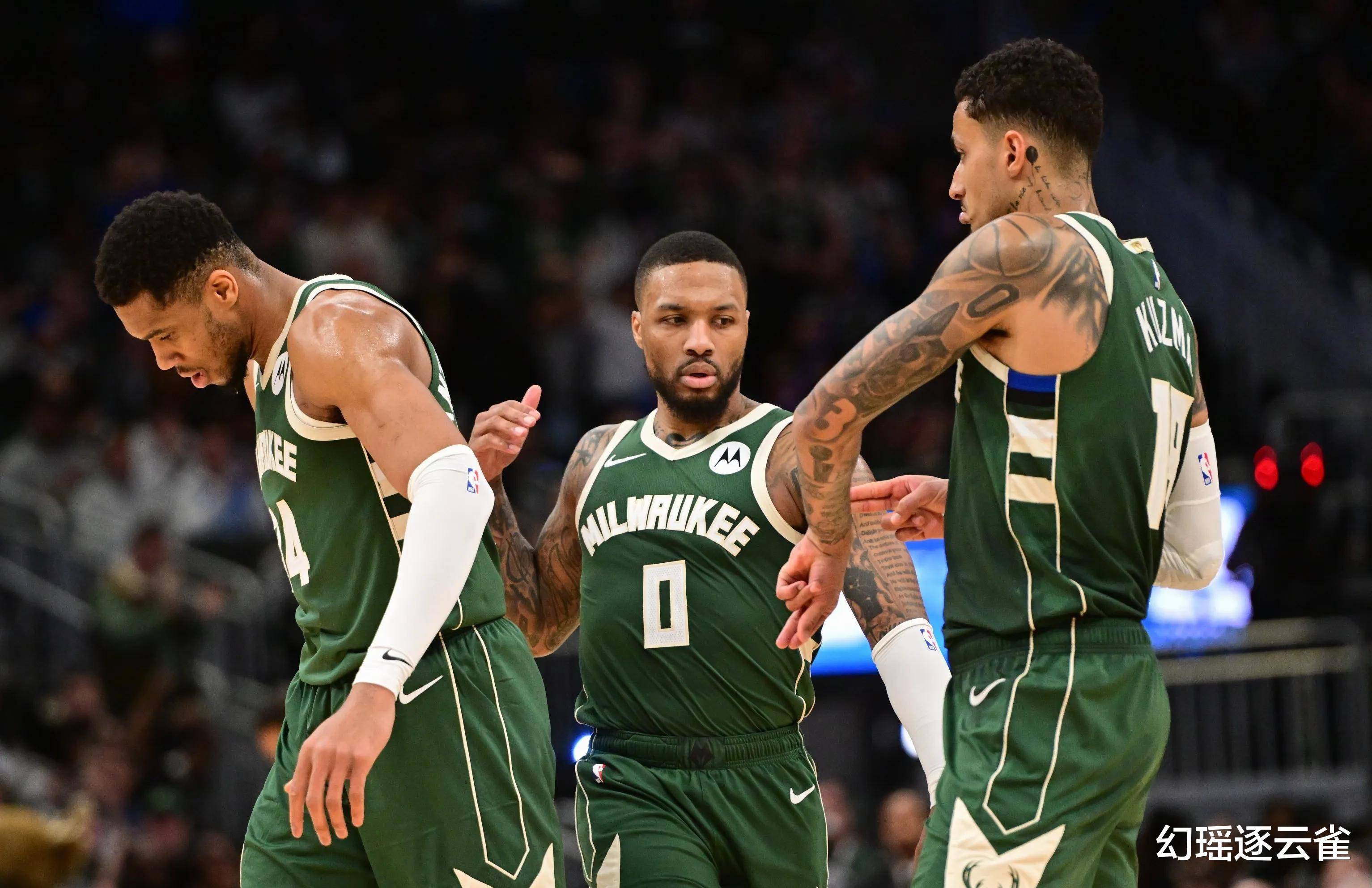 篮板与决策 篮板与决策